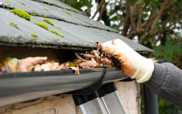 gutter cleaning Tylers Causeway, Hertfordshire